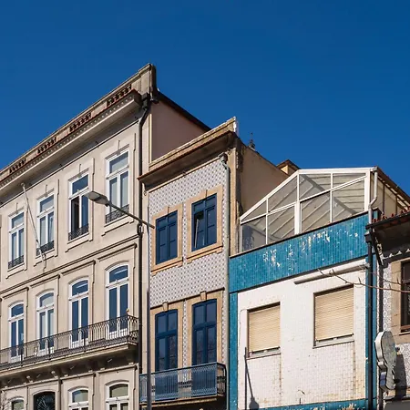 Charming Stone Wall Apt With Metro Ac In Central Porto