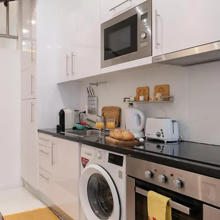 Appartamento Charming Stone With Metro Ac In *