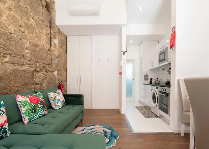 Cozy 2 Ac Near Metro * Porto