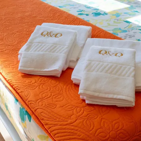 Cozy 2 Ac Near Metro * Oporto