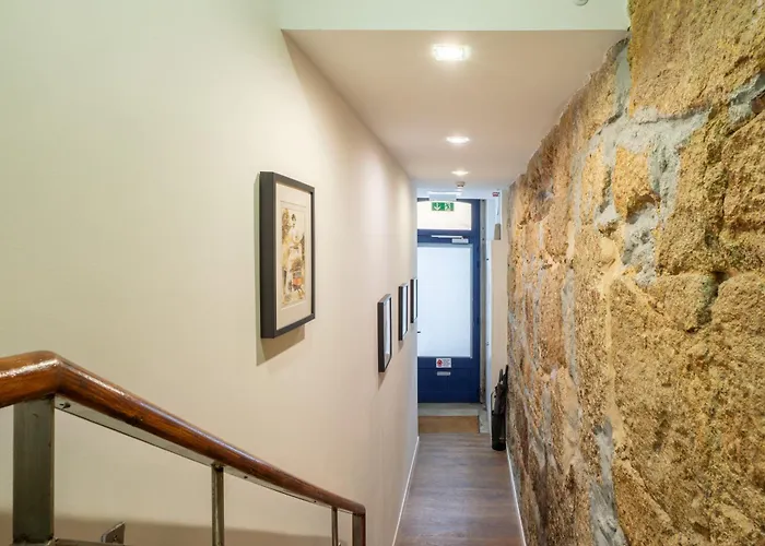 Cozy 2 Ac Near Metro * Oporto